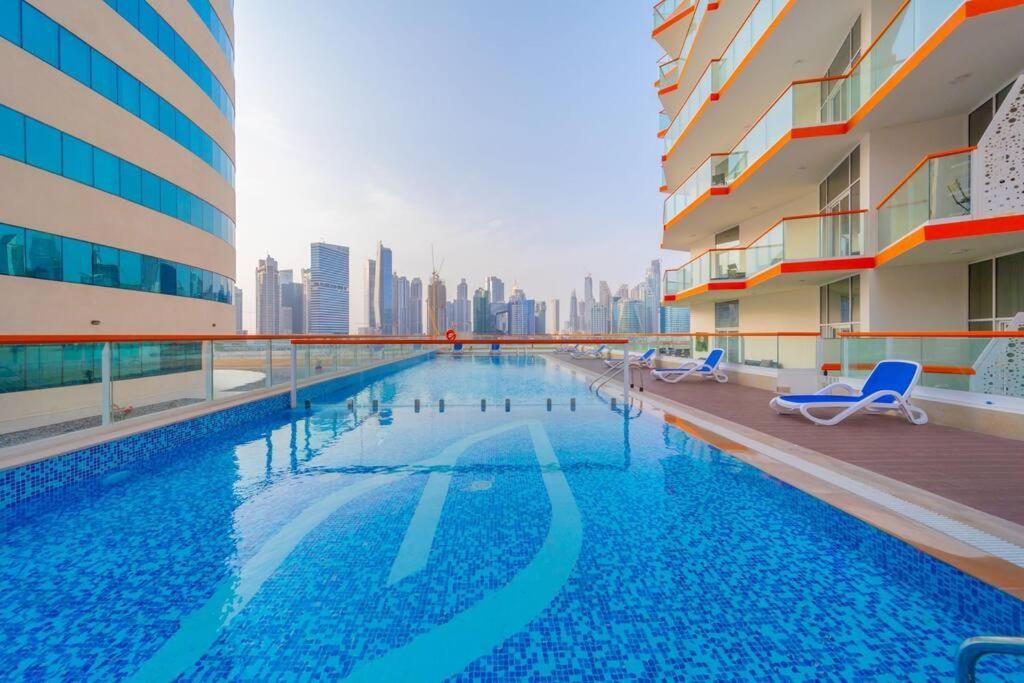 Millennium Binghatti, Business Bay - Mint Stay Dubai Luaran gambar